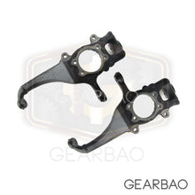 Load image into Gallery viewer, Knuckle (1 Pair) for Nissan Navara D40 4WD (40014-EB700/40015-EB700)